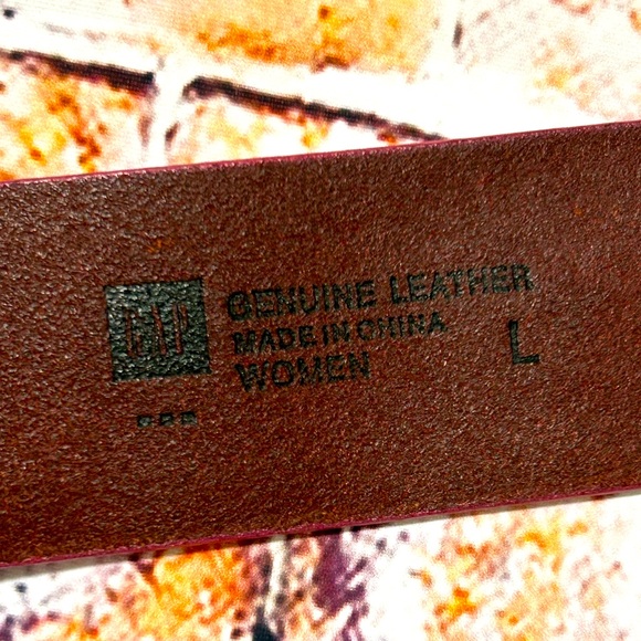 Pink and Paisley Leather Belt Size Large - Picture 2 of 5